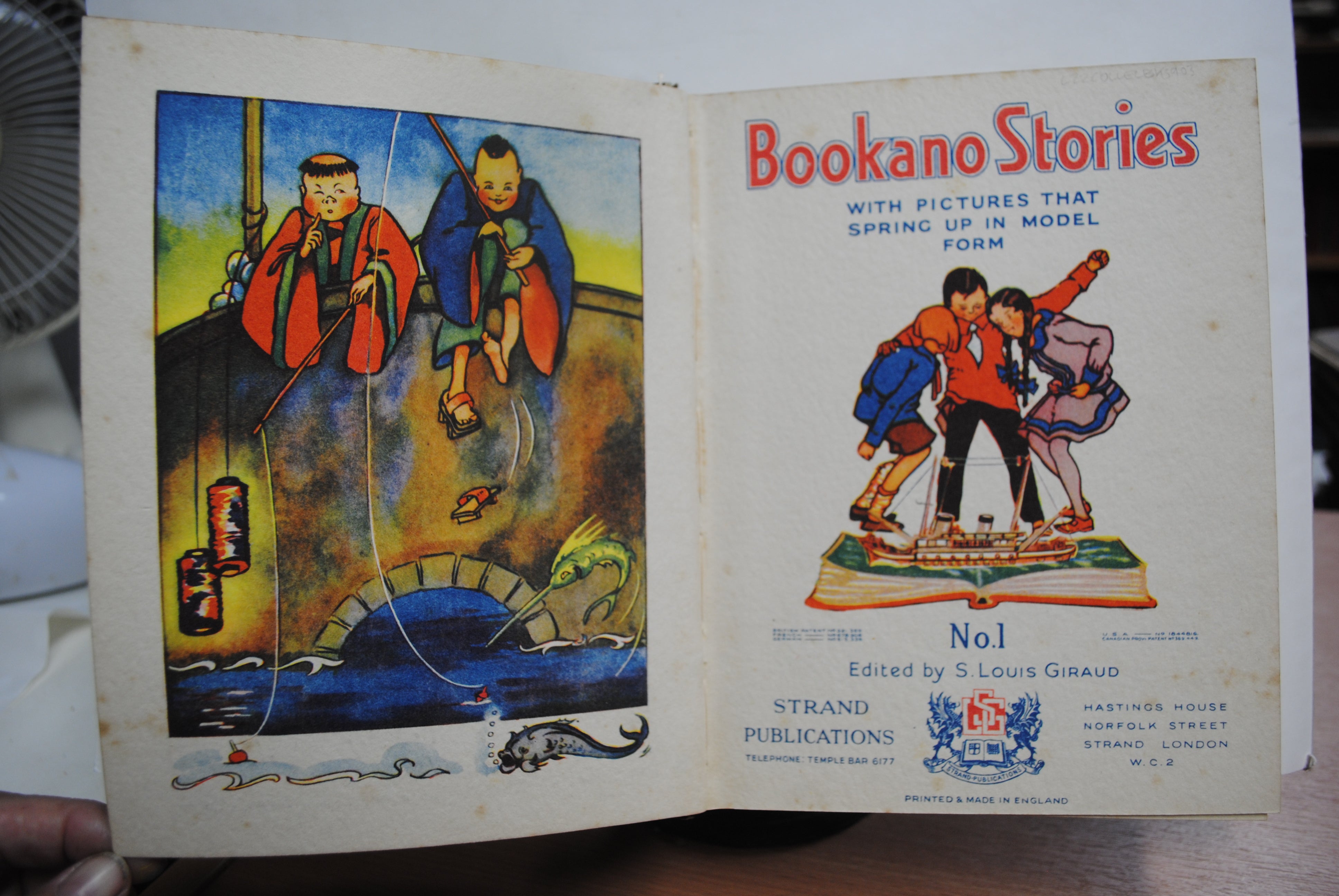 Bookano Stories with pictures that spring up in model form. No. 1