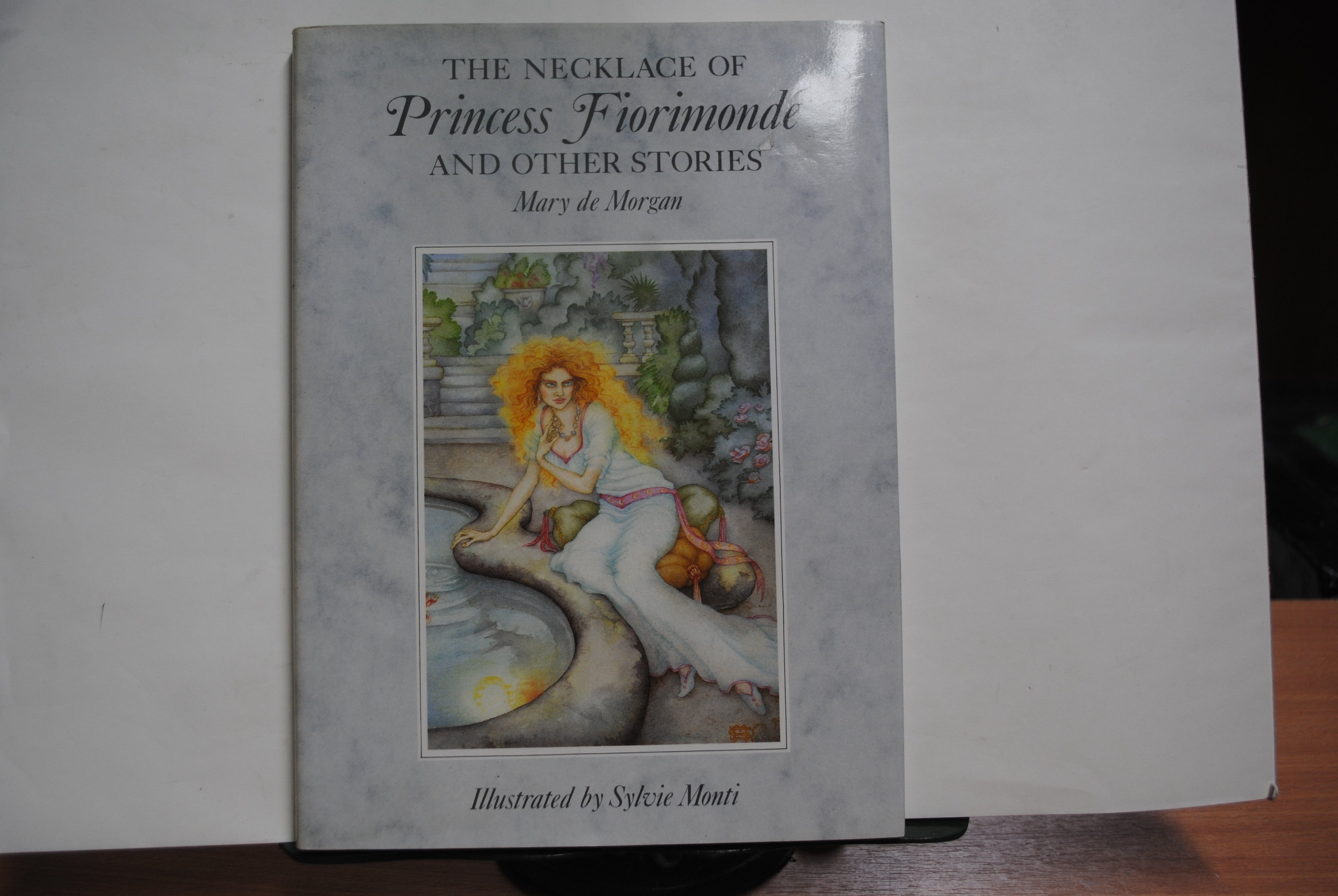 The Necklace of Princess Fiorimonde and Other Stories