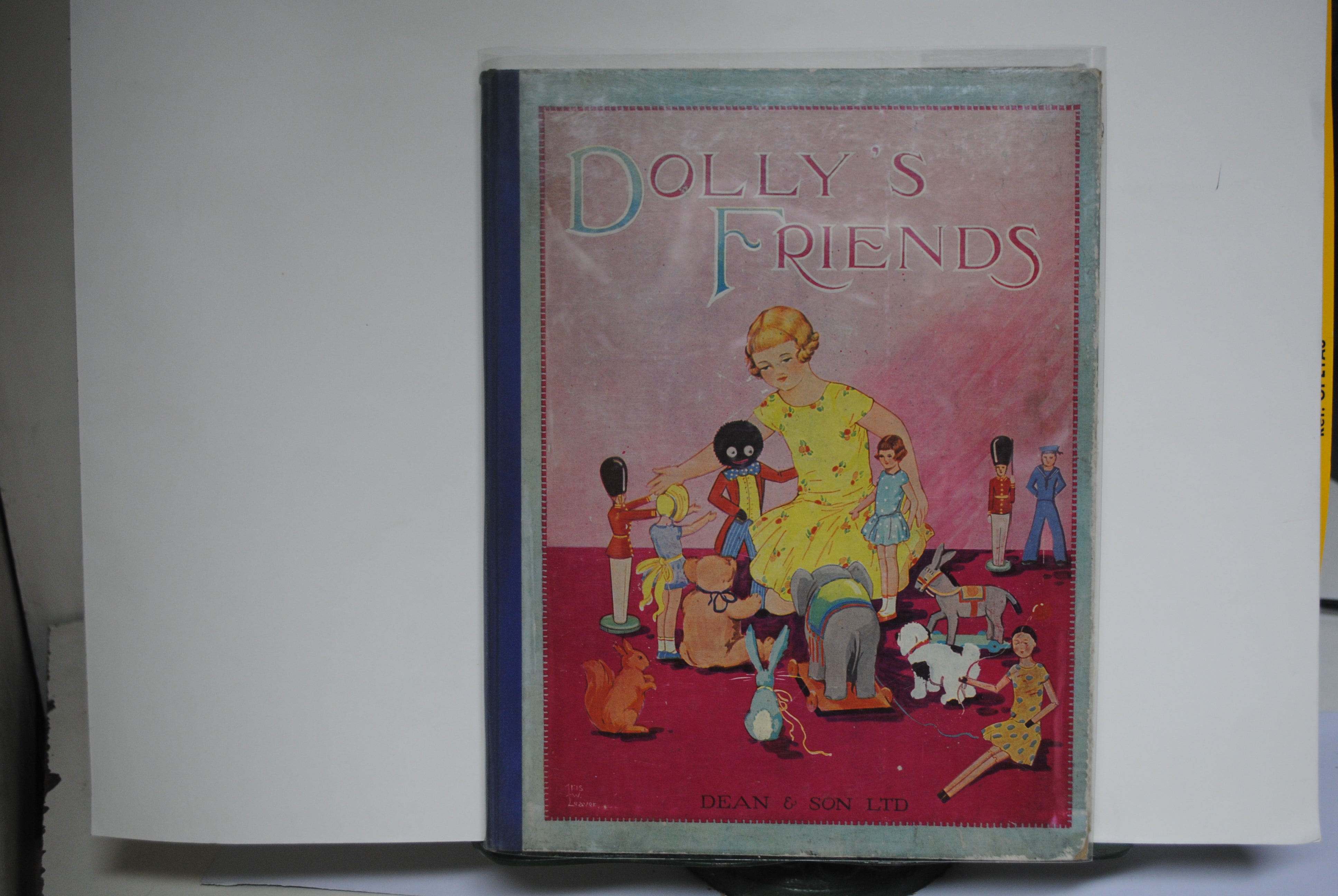 Dolly's Friends