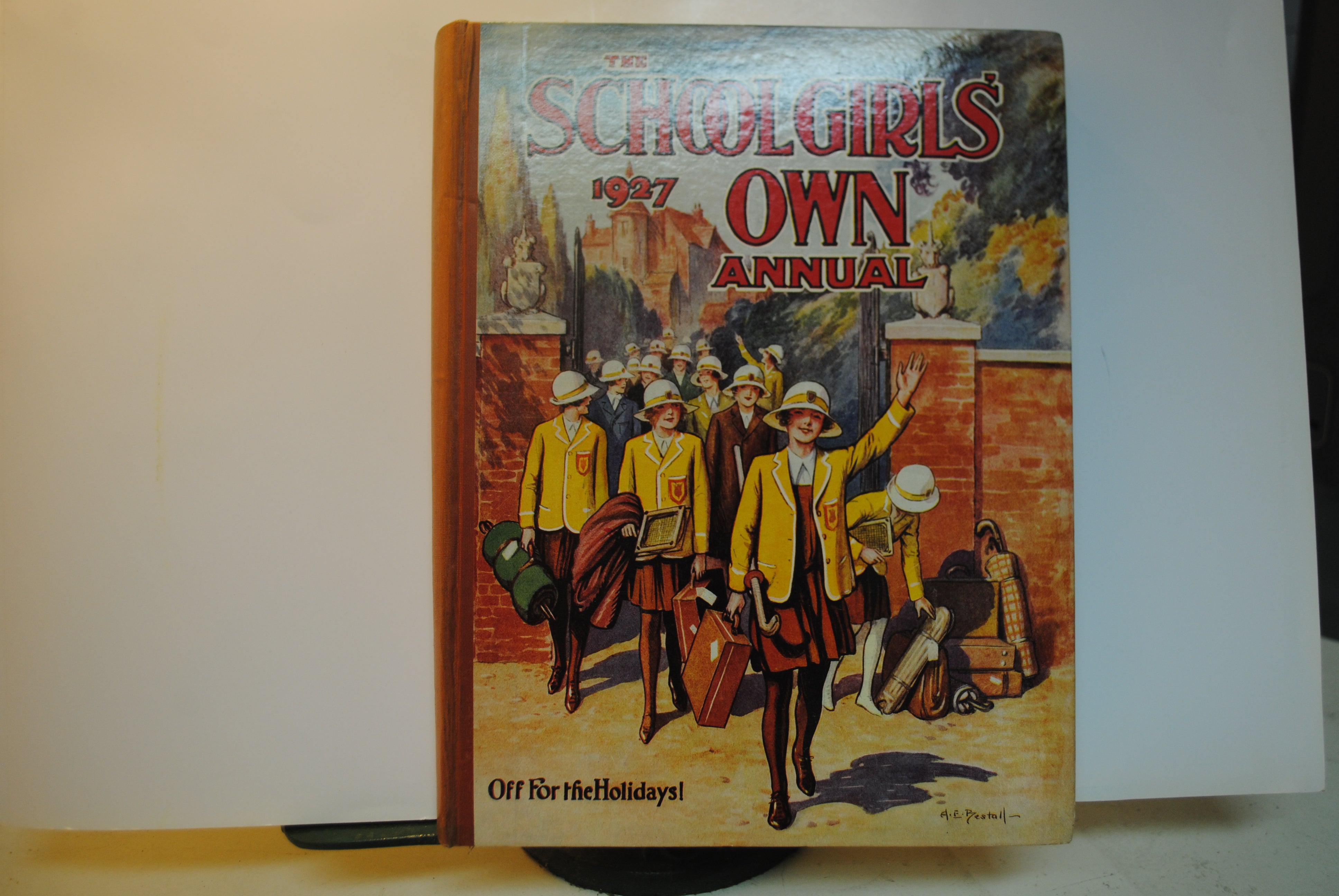 School Girls Own Annual 1927