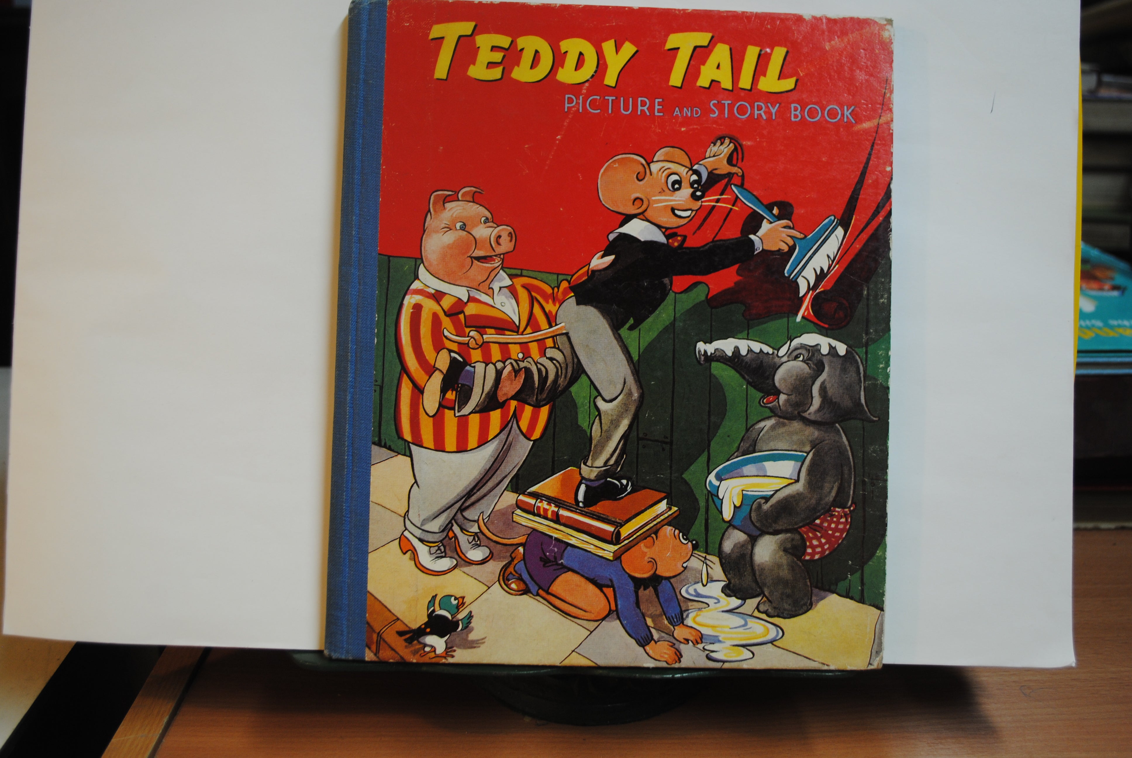 Teddy Tail Picture and Story Book
