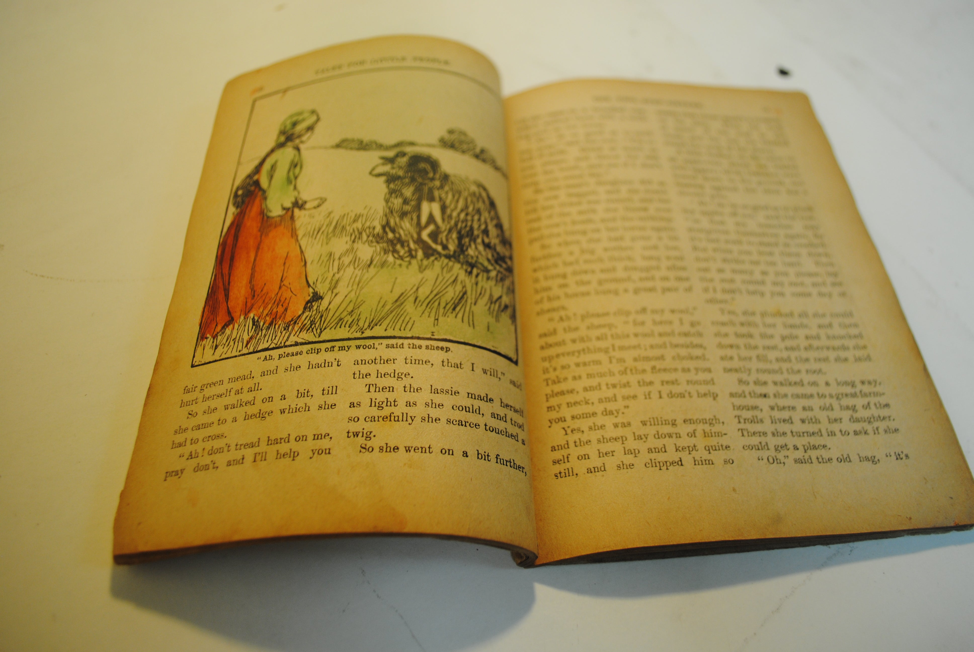 Tales for Little People  ( five Titles No.24/41/14/04 and the tales of the floting queen)
