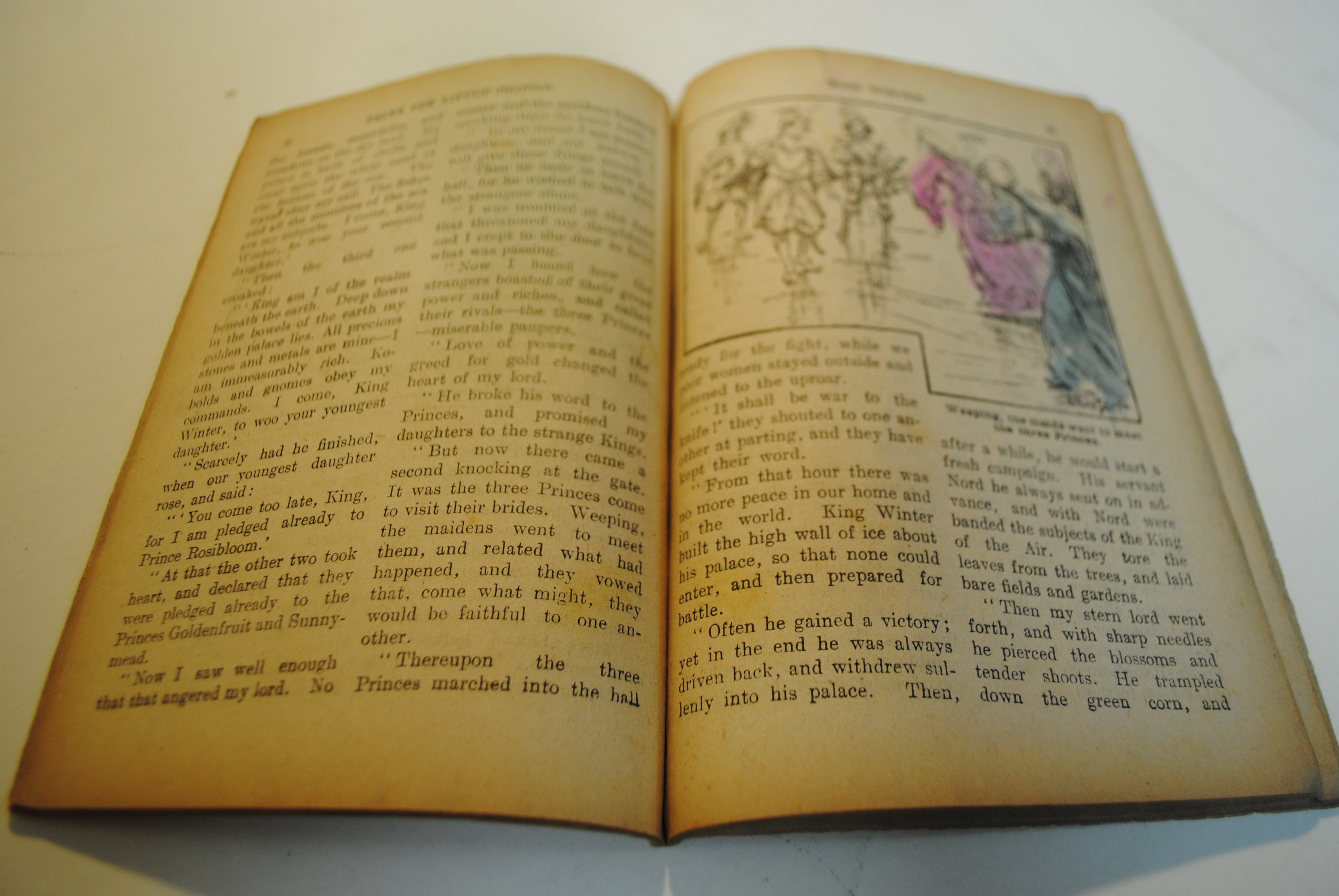 Tales for Little People  ( five Titles No.24/41/14/04 and the tales of the floting queen)