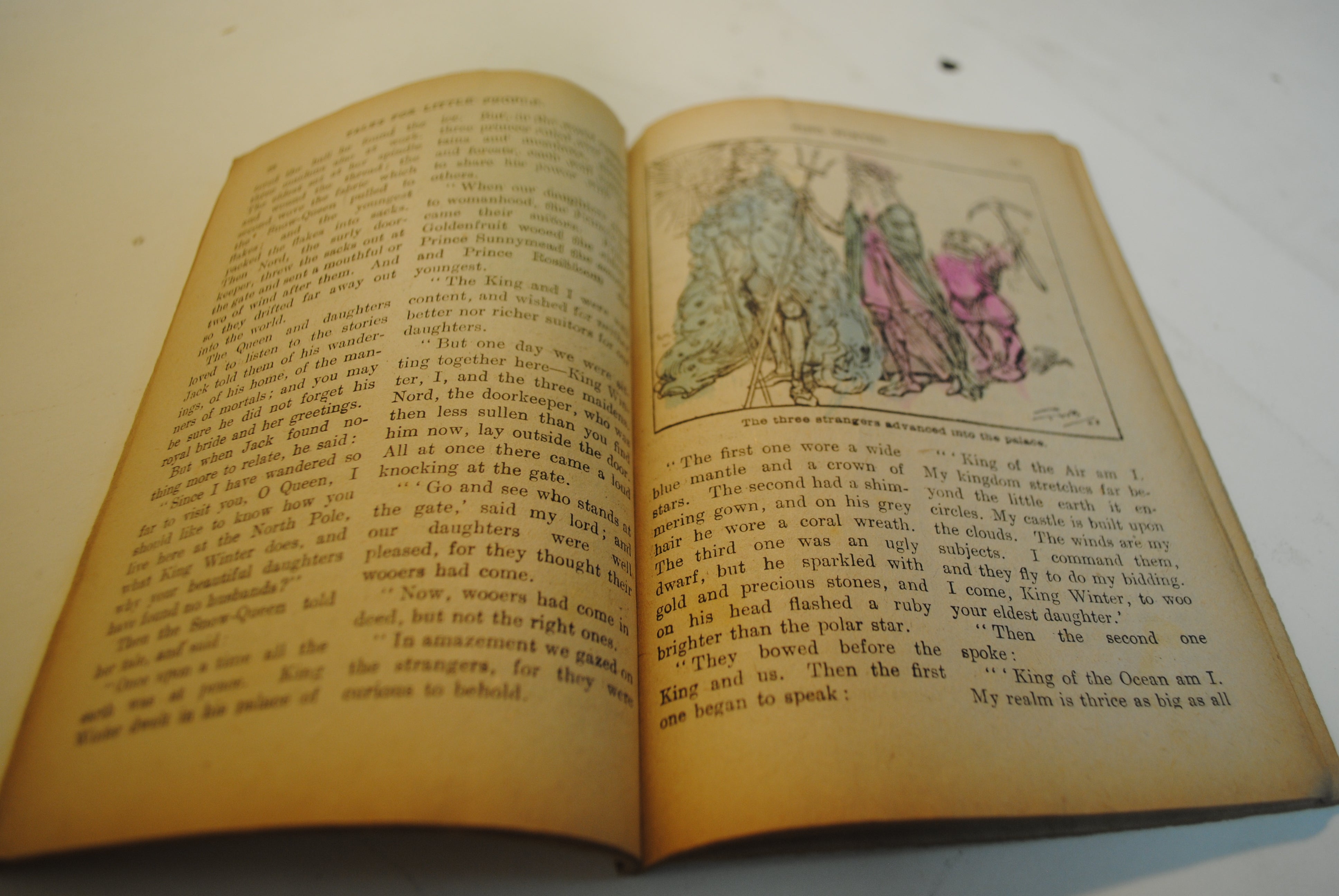 Tales for Little People  ( five Titles No.24/41/14/04 and the tales of the floting queen)