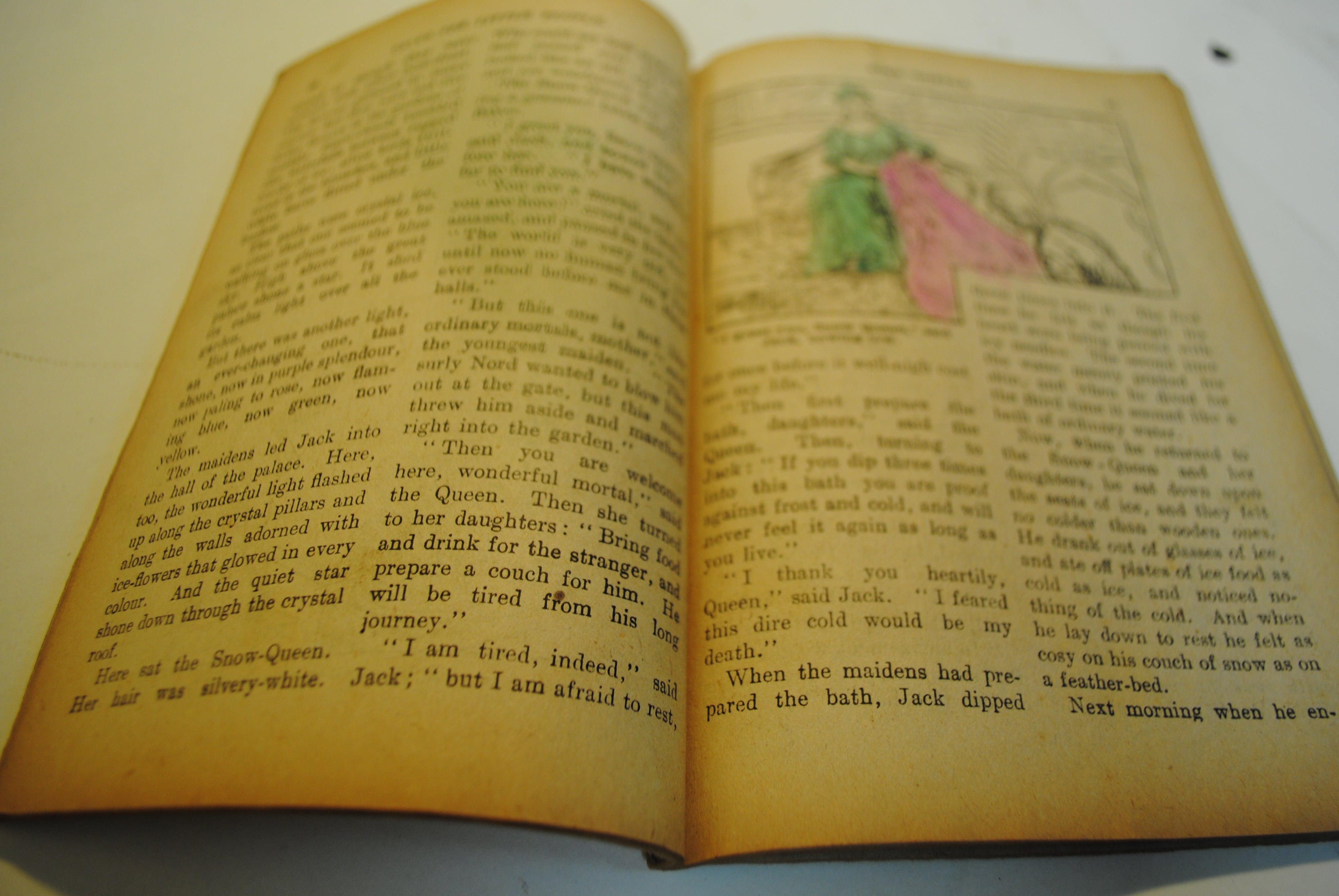 Tales for Little People  ( five Titles No.24/41/14/04 and the tales of the floting queen)